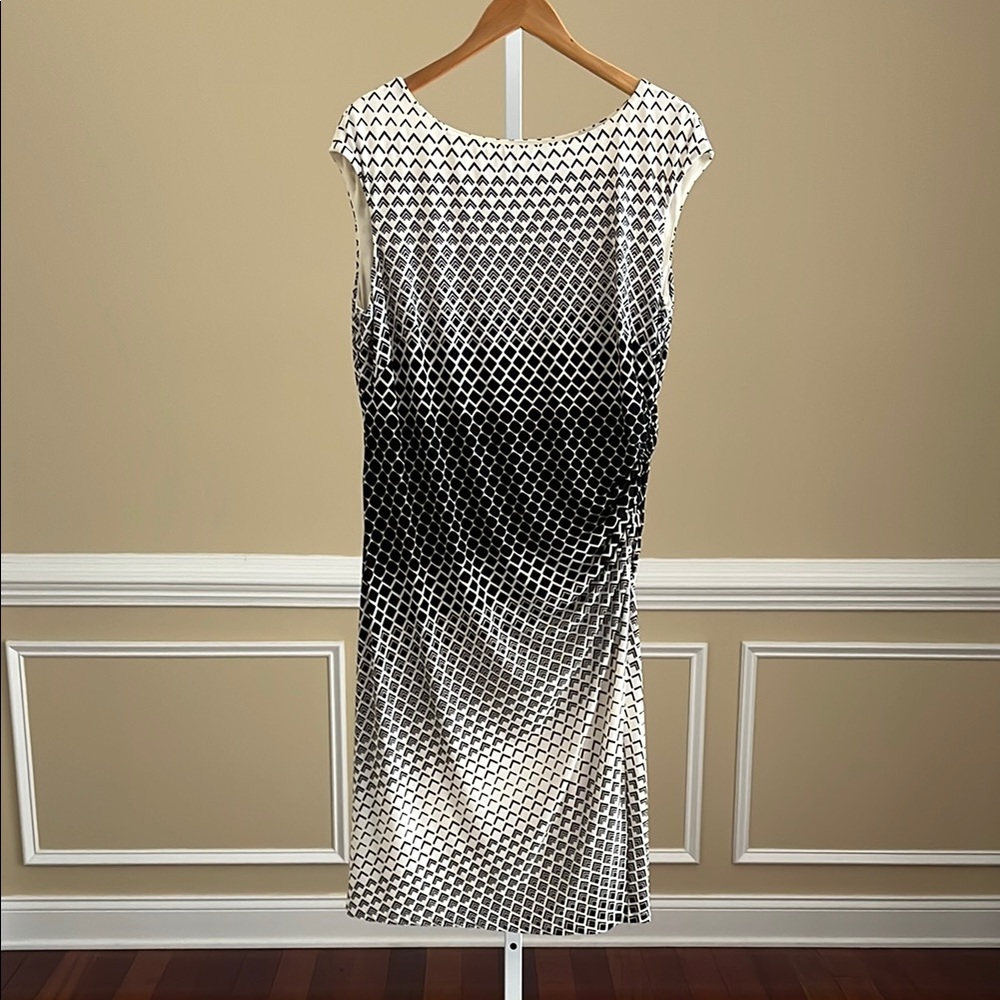 Lauren Ralph Lauren Black and Off White Side Ruch Sheath Dress Size 16